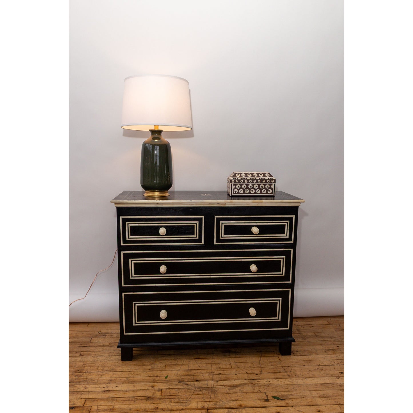 Diego Chest