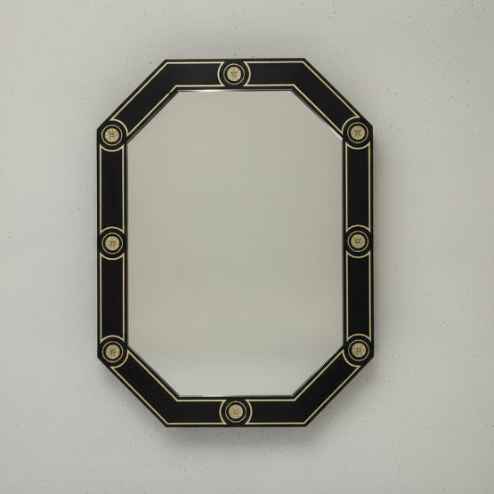 Delphine Mirror